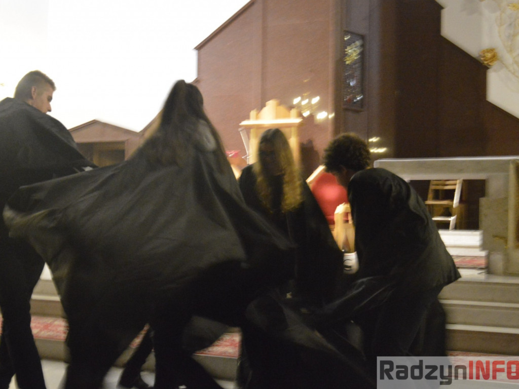 Kazanie ks. Łukasza Michaluka z Ulana + pantomima młodzieży z Kocka