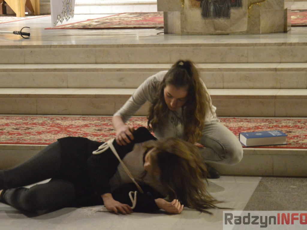 Kazanie ks. Łukasza Michaluka z Ulana + pantomima młodzieży z Kocka