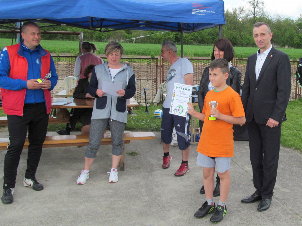 Rodzinny Turniej Piłkarski w Paszkach