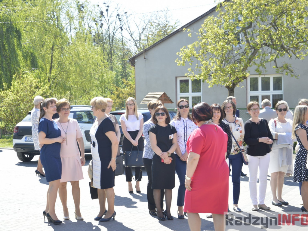 Odsłonięcie pamiątkowej tablicy w SOSW