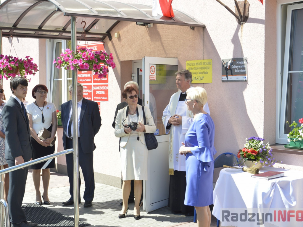 Odsłonięcie pamiątkowej tablicy w SOSW