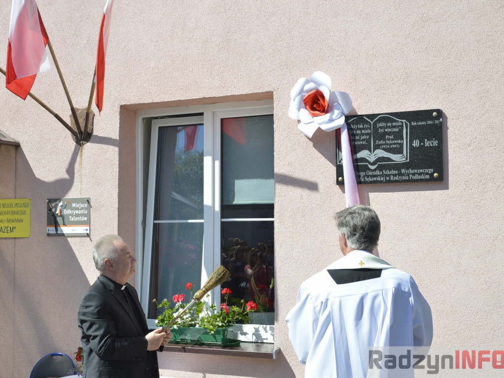 Odsłonięcie pamiątkowej tablicy w SOSW