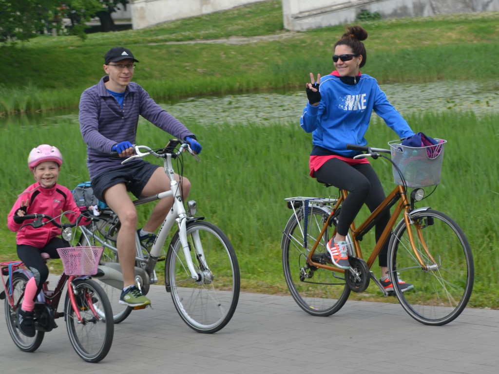 40 śmiałków ruszyło w rajd