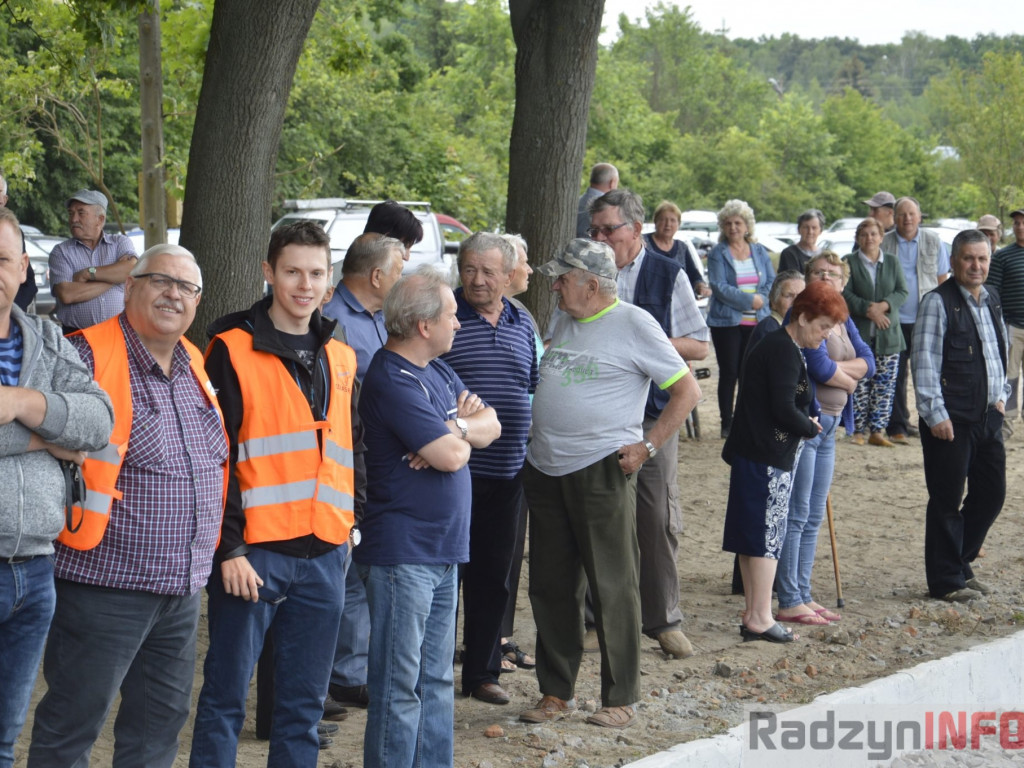 Znów gna przez Bedlno