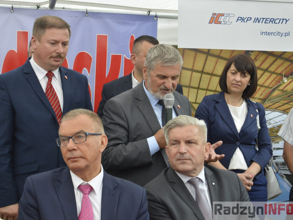 Znów gna przez Bedlno