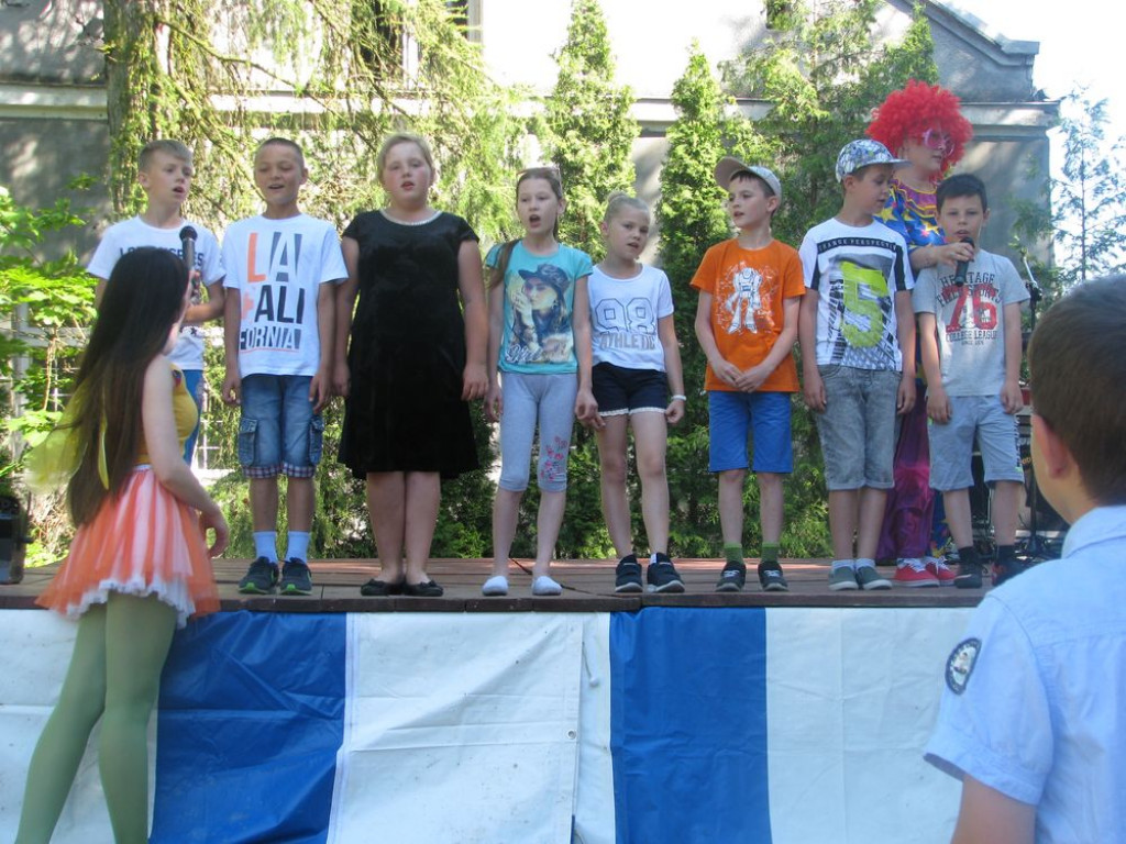 Rodzinnie, wesoło... czyli festyn!
