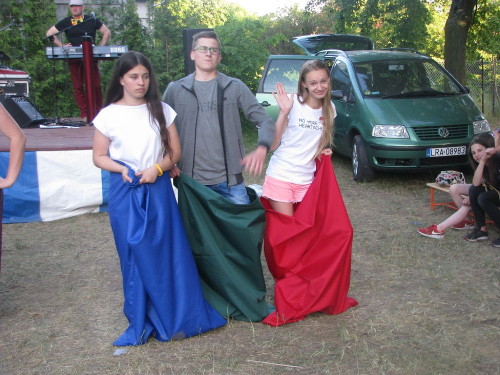 Rodzinnie, wesoło... czyli festyn!