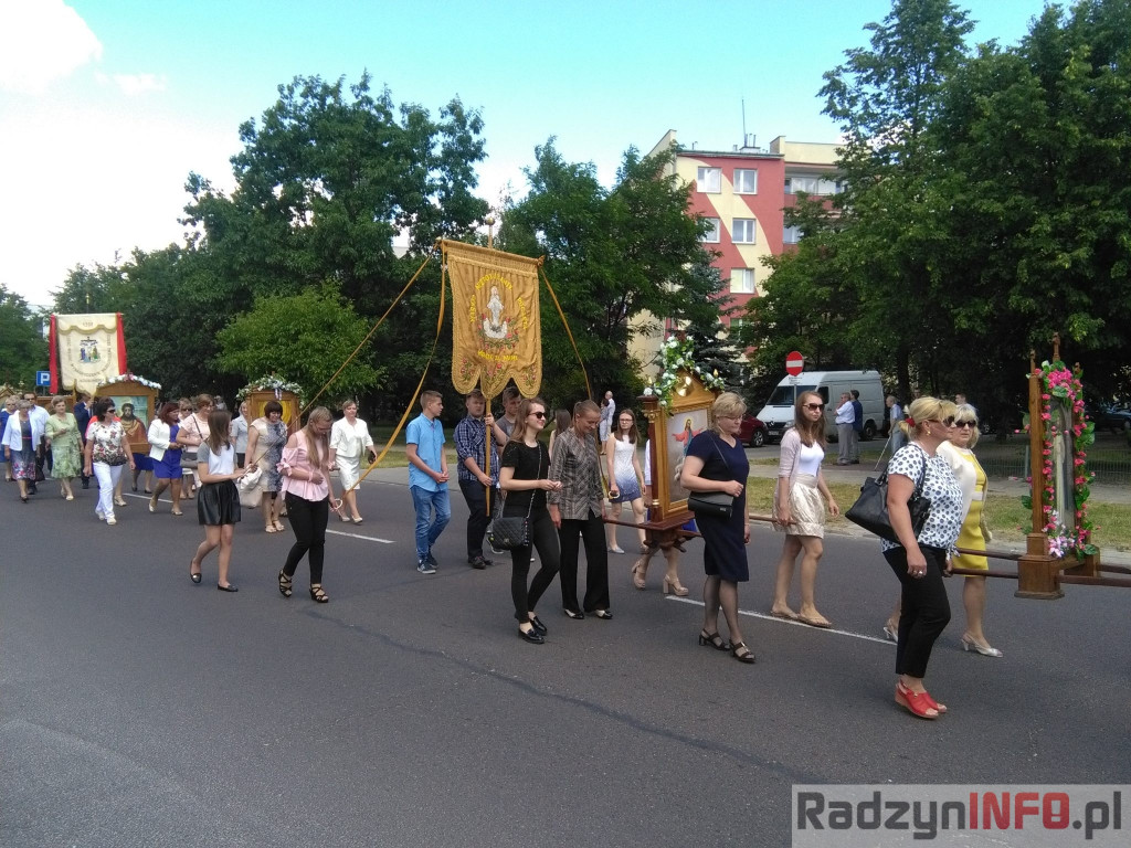 Chrystus idzie przez polską ziemię - uroczystość Bożego Ciała w sanktuarium MBNP