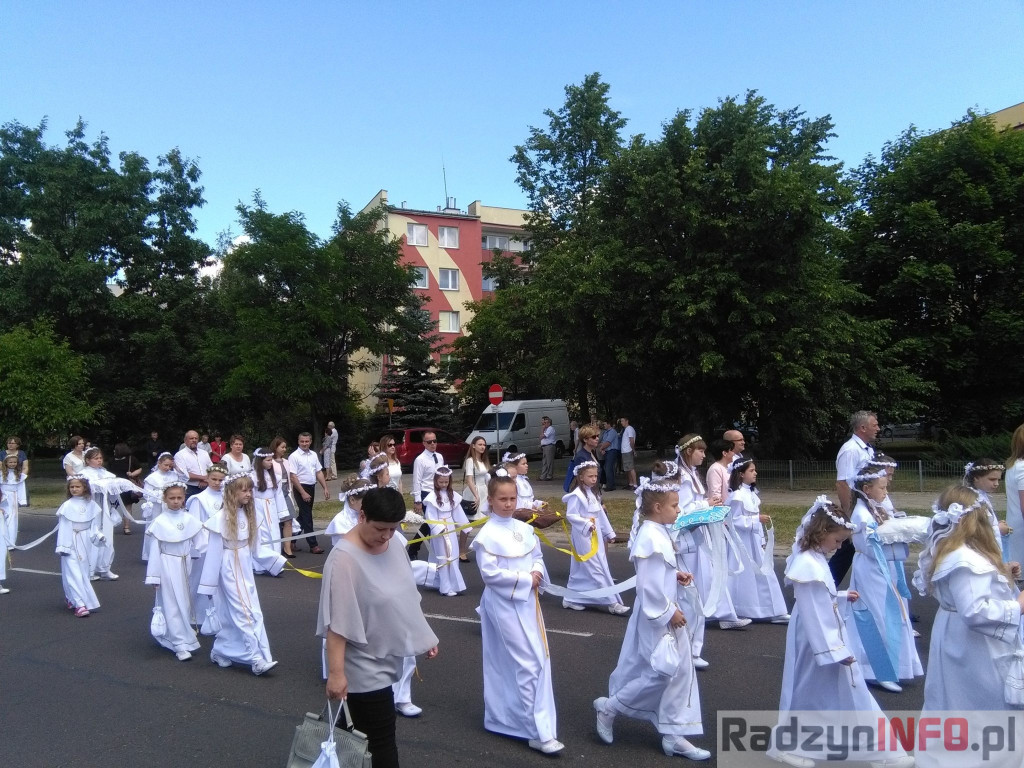 Chrystus idzie przez polską ziemię - uroczystość Bożego Ciała w sanktuarium MBNP