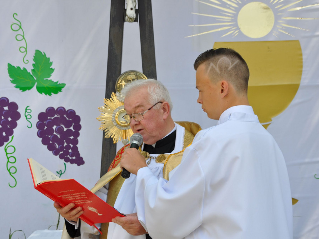 Uroczystość Bożego Ciała w Sanktuarium Matki Boskiej Nieustającej Pomocy, cz. I