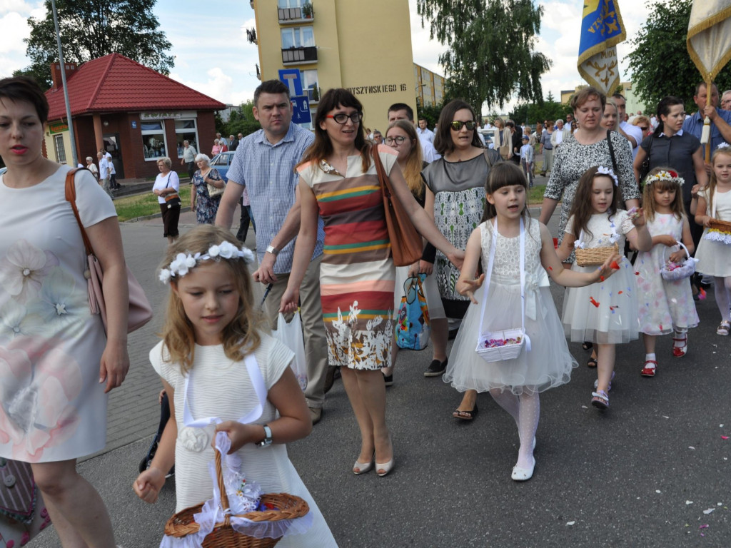 Procesja Bożego Ciała w parafii MBNP, cz. II