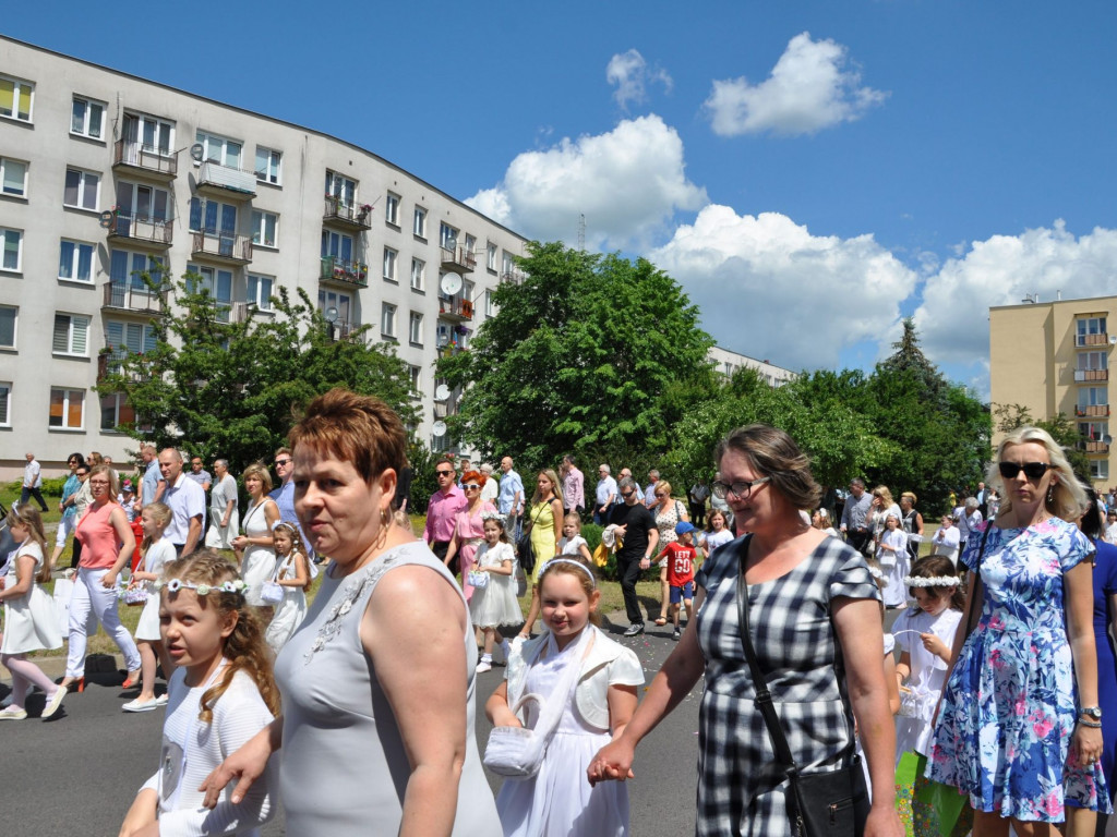 Procesja Bożego Ciała w parafii MBNP, cz. II