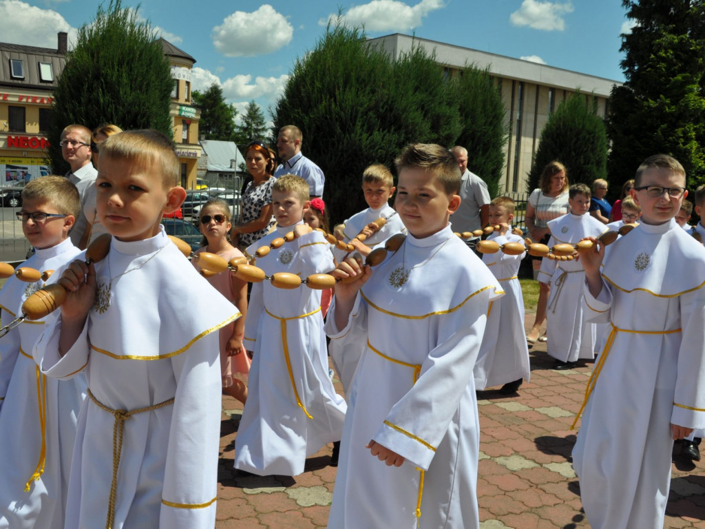 Procesja Bożego Ciała w parafii MBNP, cz. II