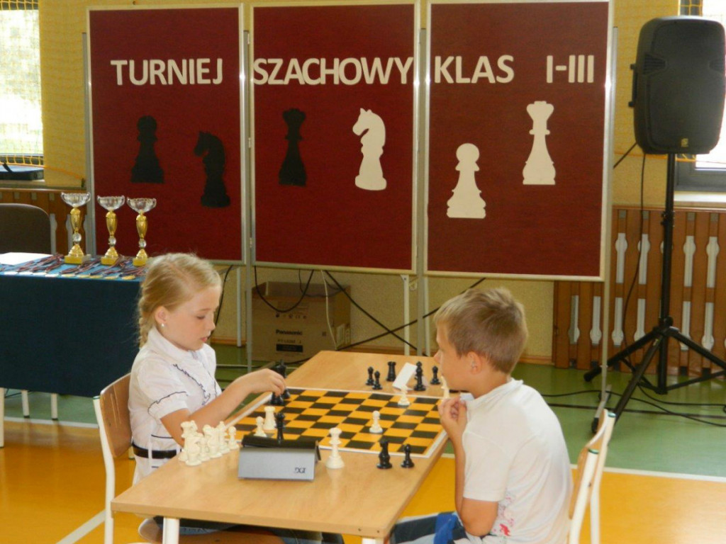 Turniej Szachowy klas I-III o Puchar Wójta Gminy Radzyń Podlaski.