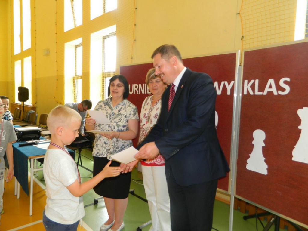 Turniej Szachowy klas I-III o Puchar Wójta Gminy Radzyń Podlaski.