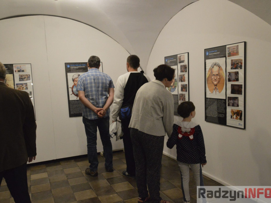 Wystawa karykatur Przemysława Krupskiego