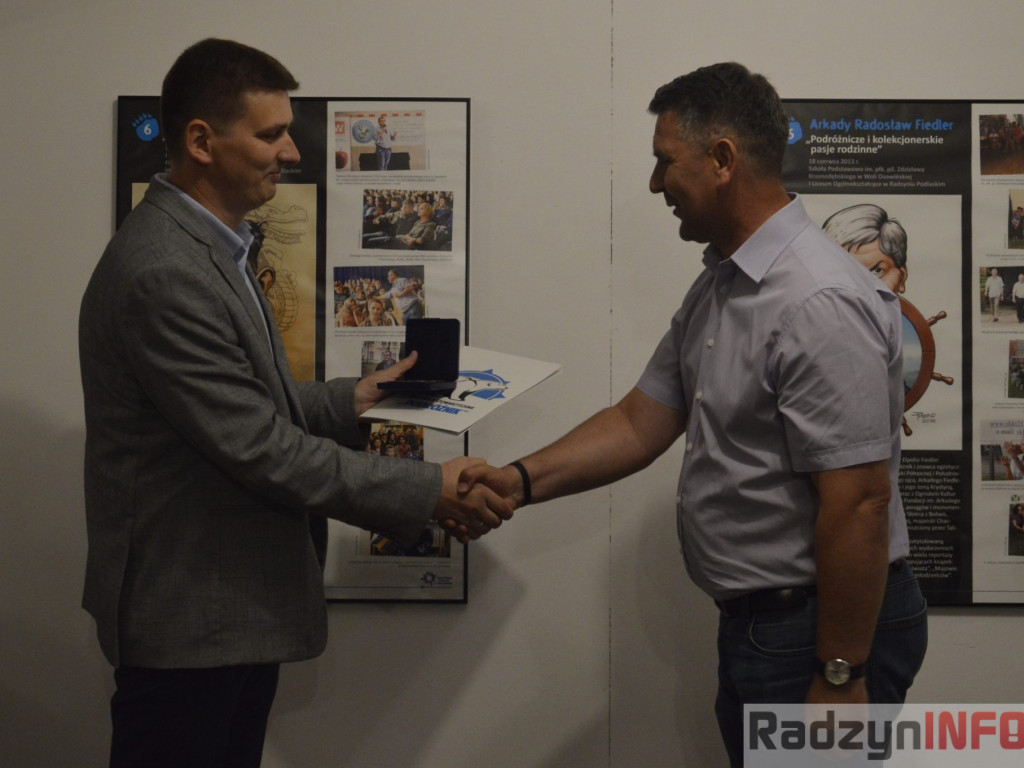 Wystawa karykatur Przemysława Krupskiego