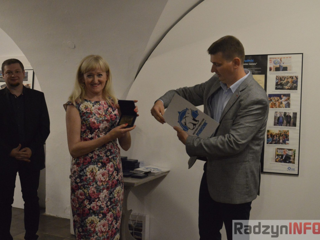 Wystawa karykatur Przemysława Krupskiego