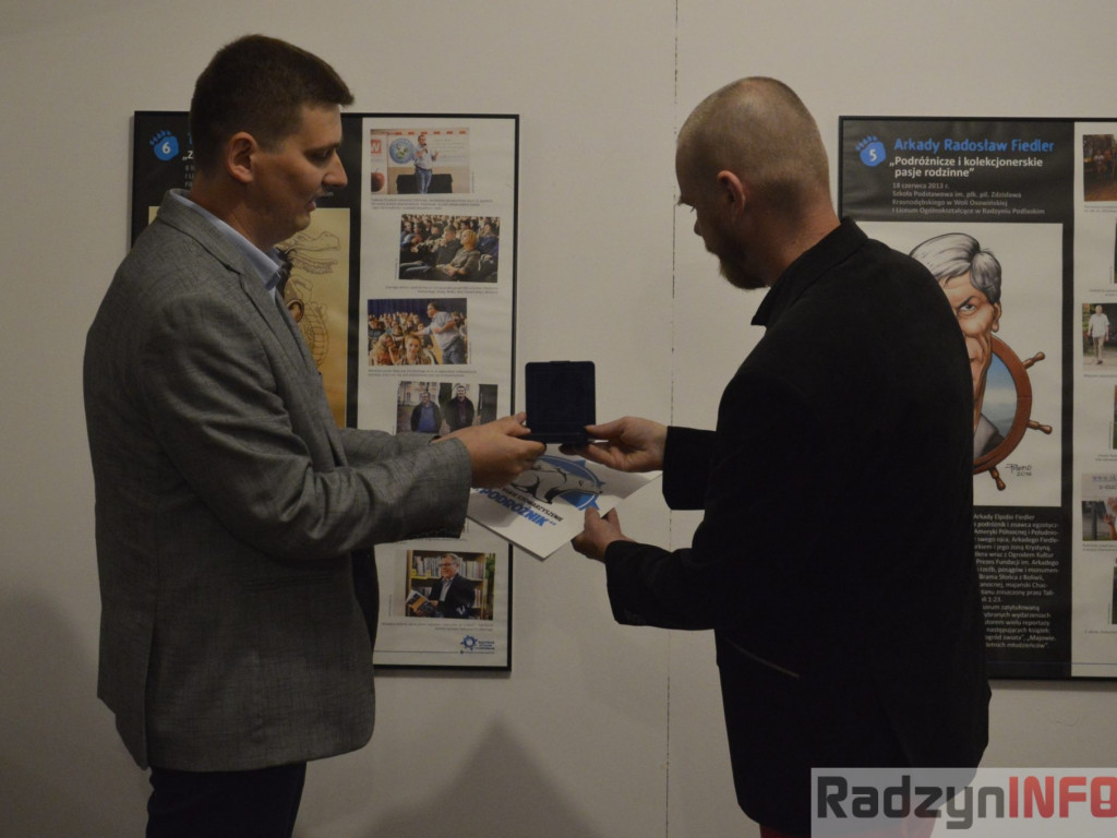Wystawa karykatur Przemysława Krupskiego