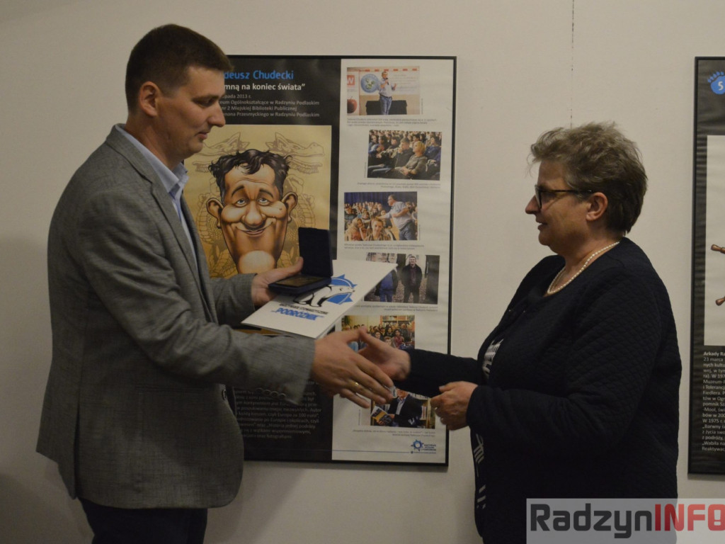 Wystawa karykatur Przemysława Krupskiego