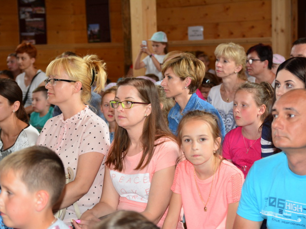 Słowa tego nie opiszą...  To trzeba zobaczyć...