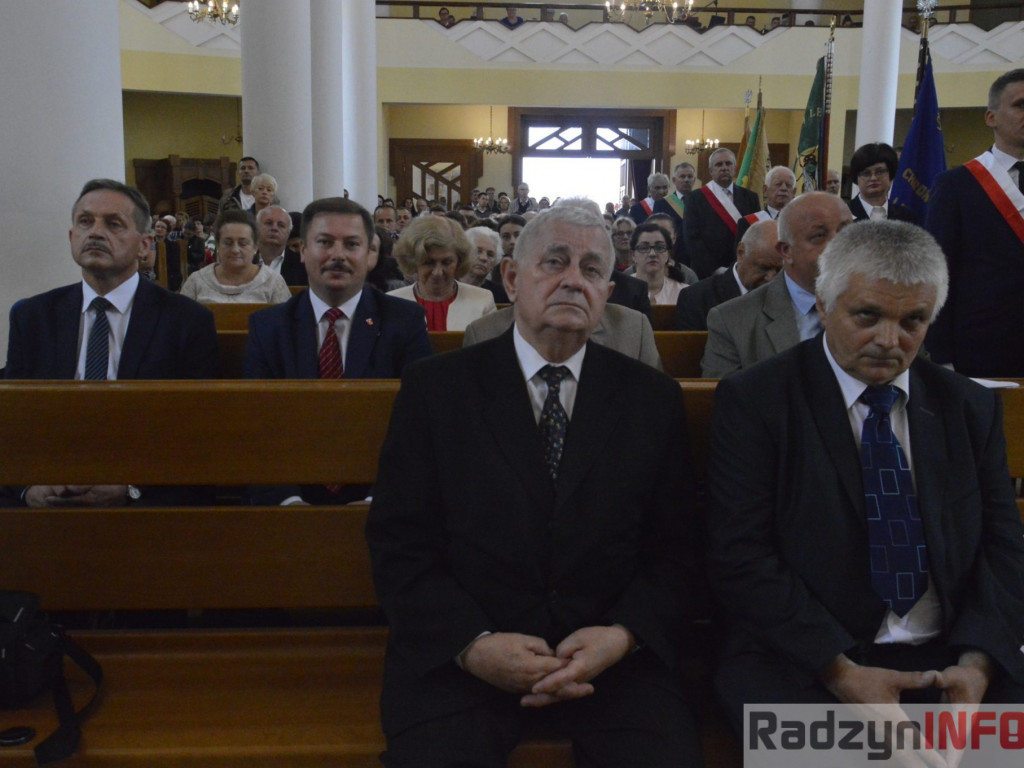 Poświęcenie sztandaru Radzyńskiego Koła Pszczelarzy