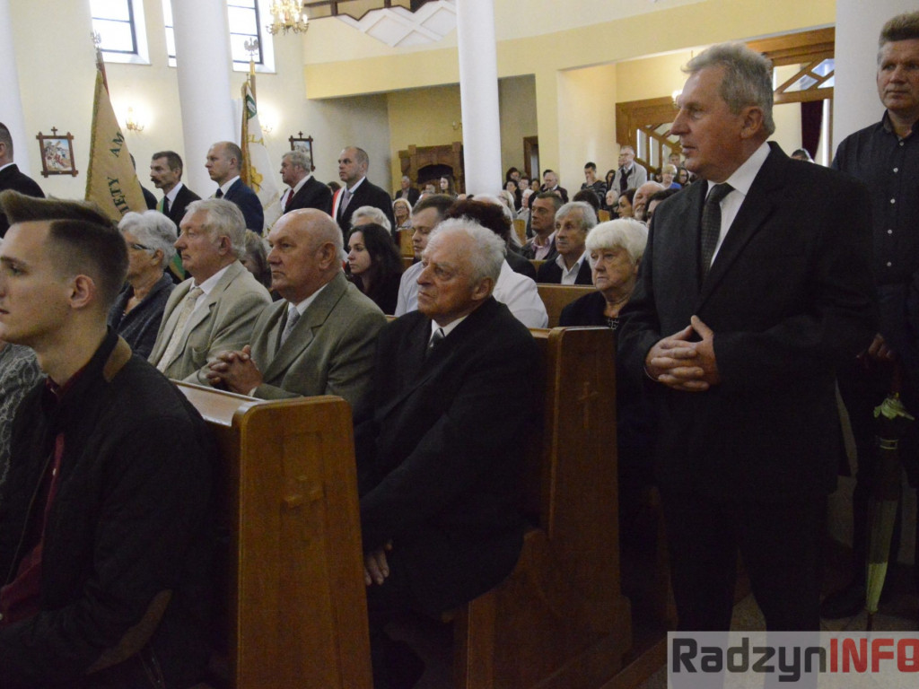 Poświęcenie sztandaru Radzyńskiego Koła Pszczelarzy