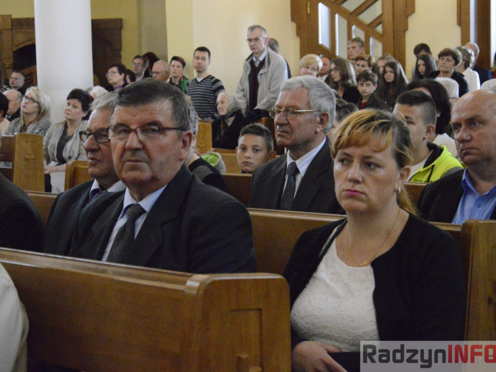 Poświęcenie sztandaru Radzyńskiego Koła Pszczelarzy