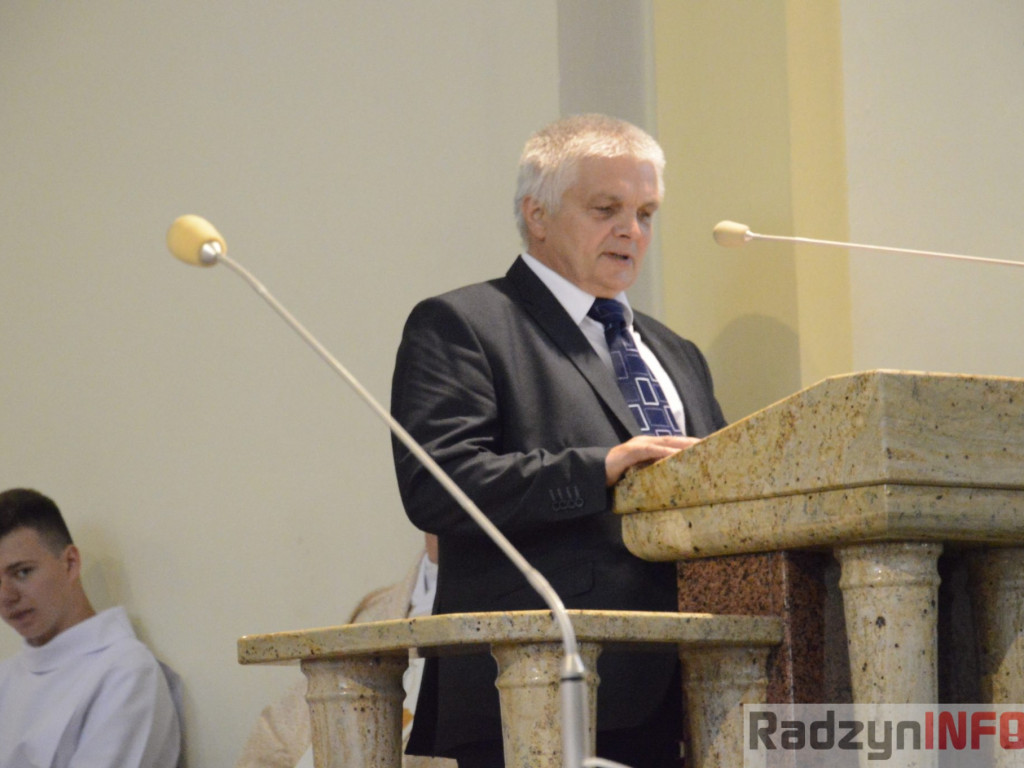 Poświęcenie sztandaru Radzyńskiego Koła Pszczelarzy