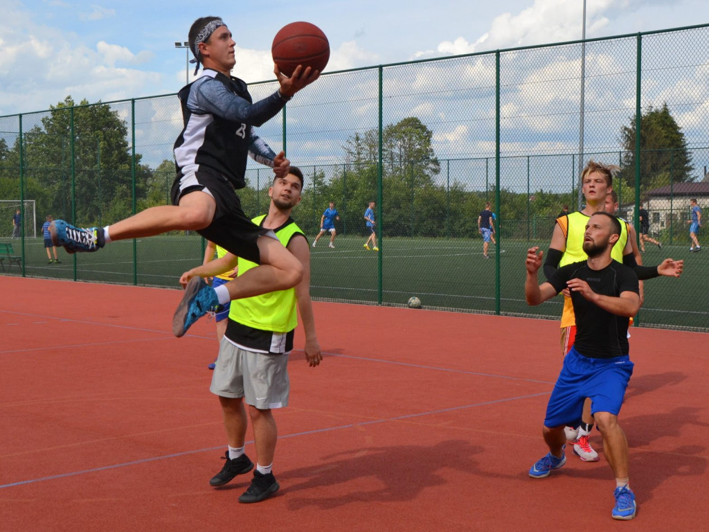 Turniej streetballa