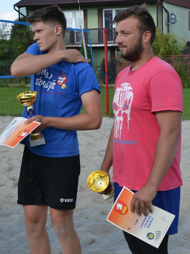 Trzeci przystanek w Ustrzeszy