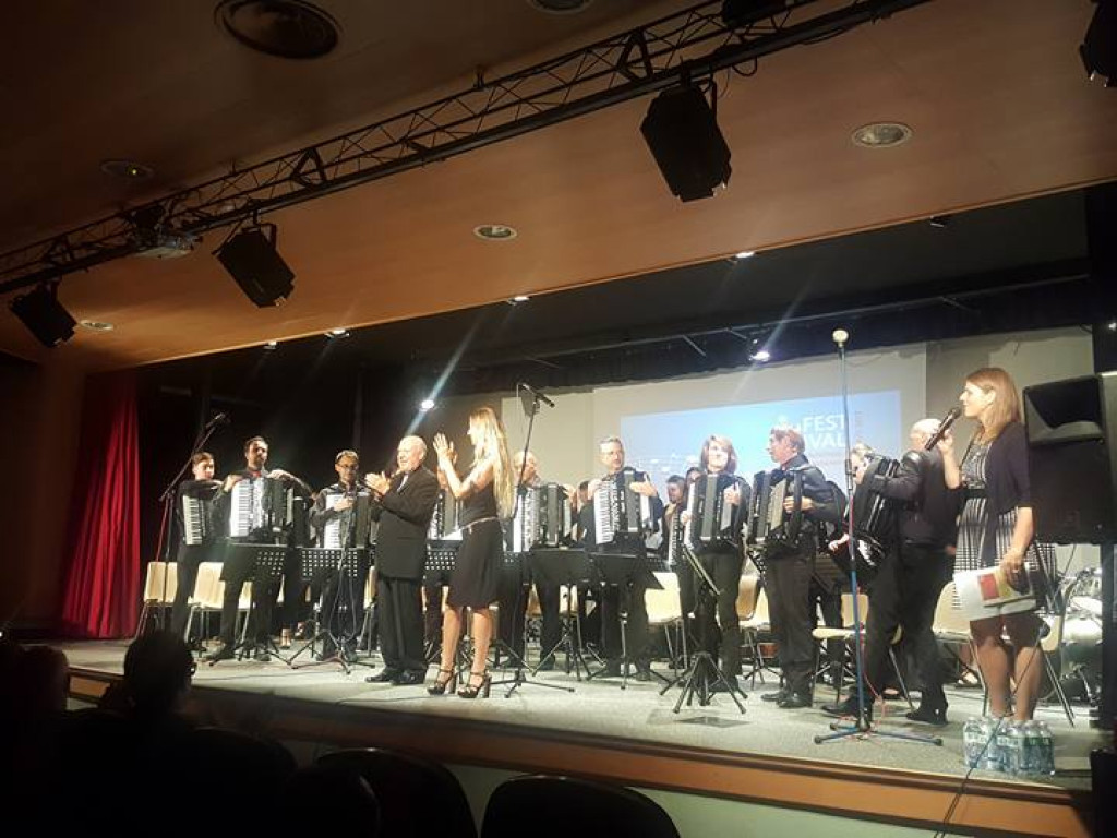 Arti Sentemo na 22. Międzynarodowym Festiwalu Akordeonowym w Italii