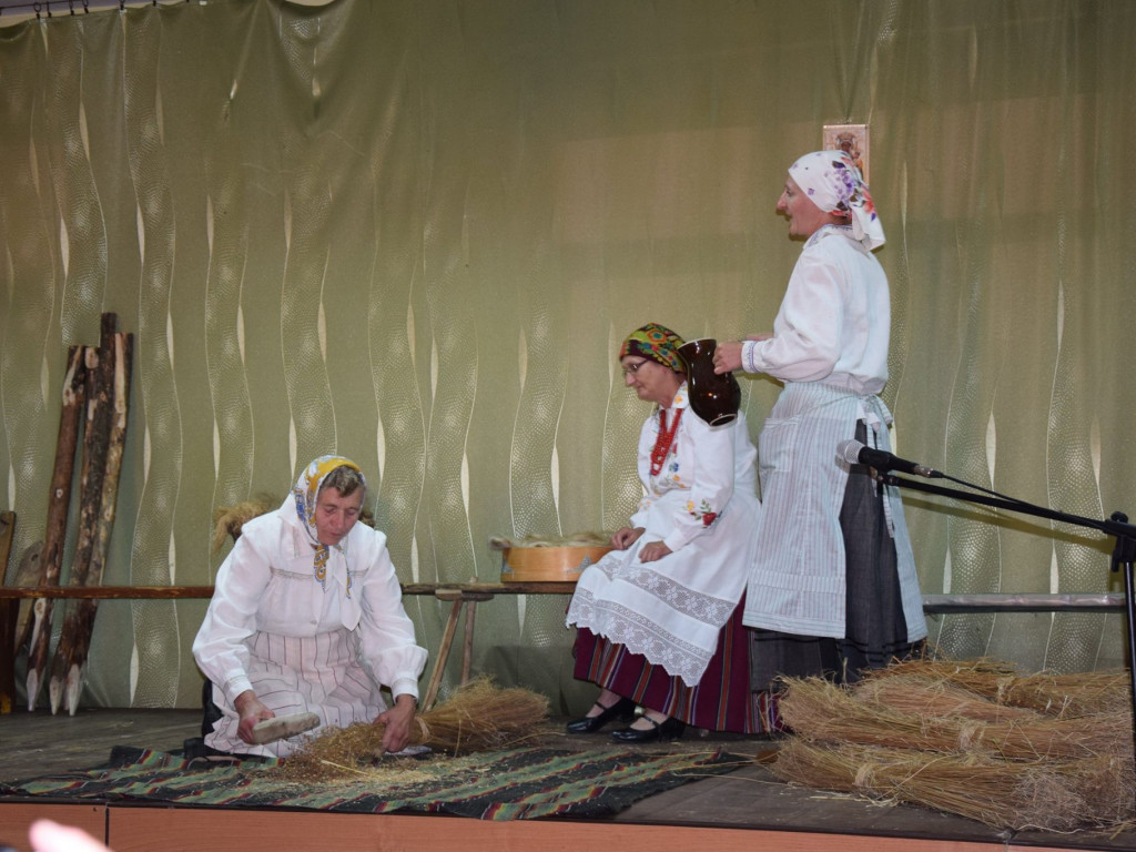 Teatry wiejskie spotkały się w Sitnie