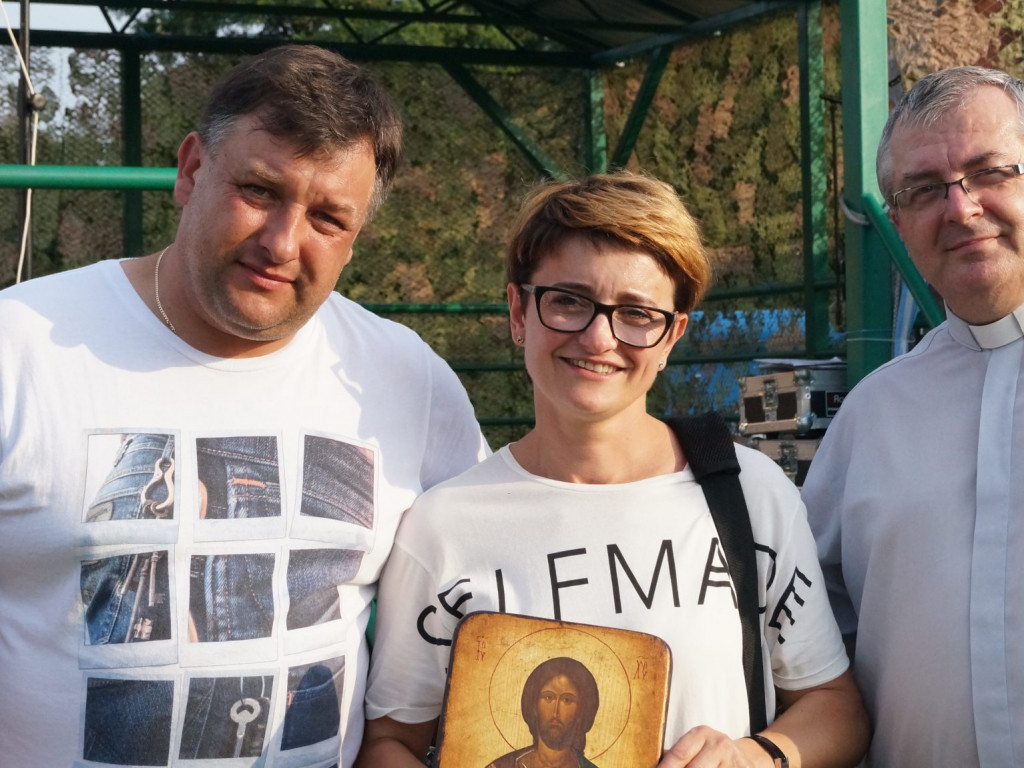Zagrali i licytowali 