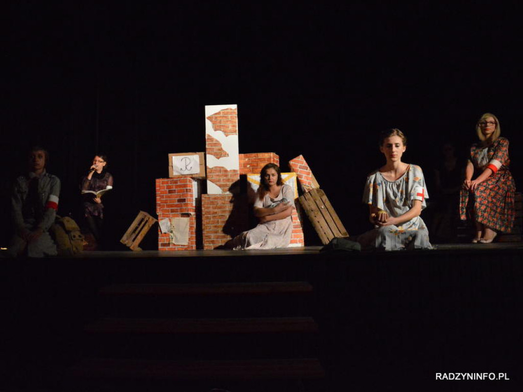Warto dziś wspomnieć: Teatr 