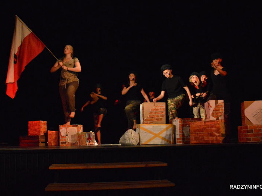 Warto dziś wspomnieć: Teatr 