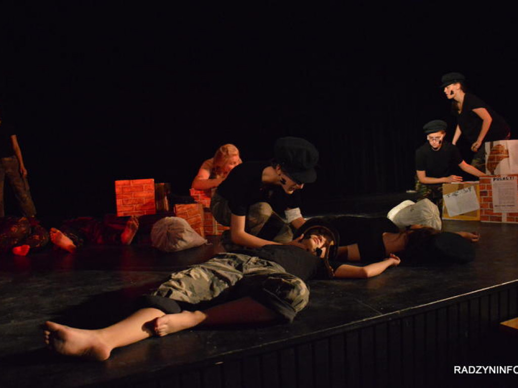Warto dziś wspomnieć: Teatr 