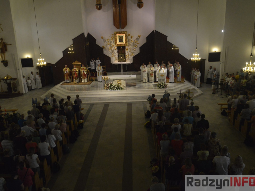 Ruszyli przed oblicze Matki Bożej