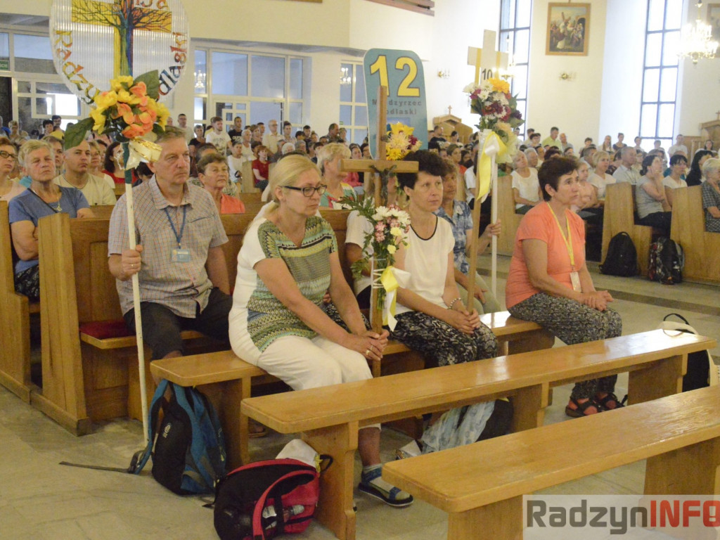 Ruszyli przed oblicze Matki Bożej