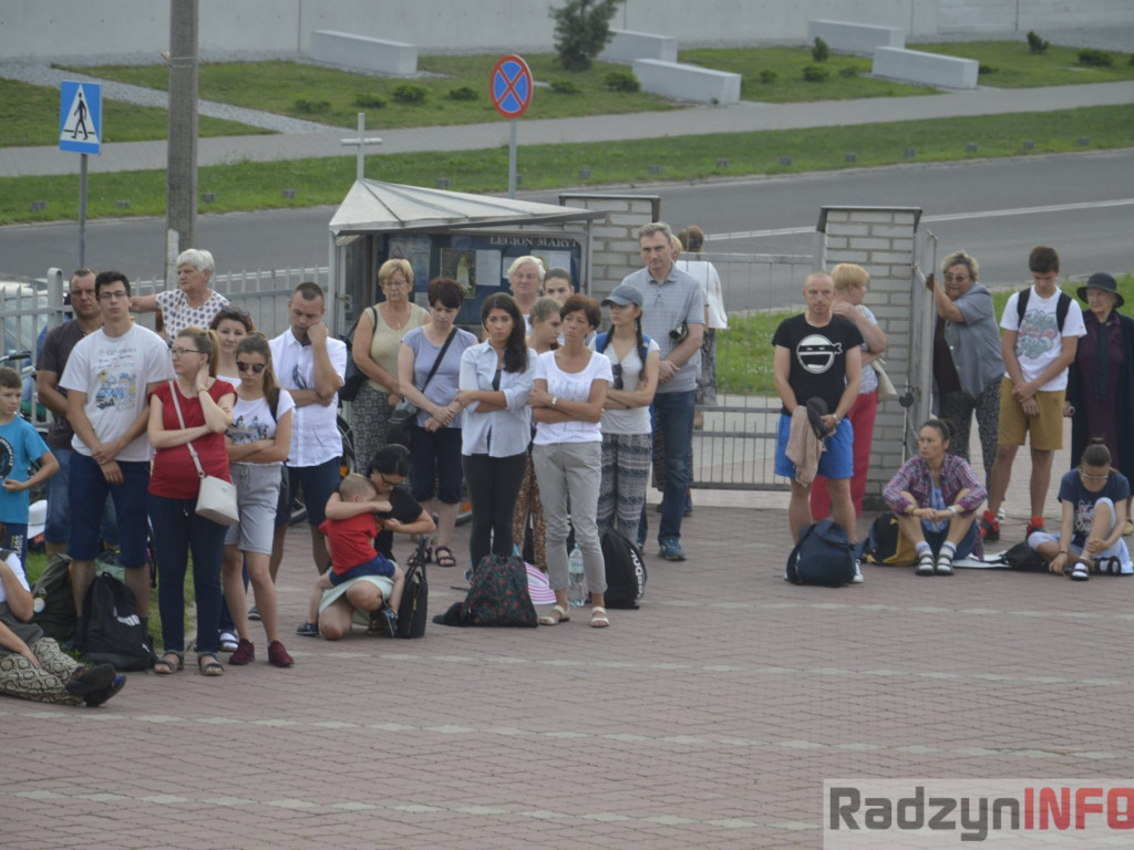 Ruszyli przed oblicze Matki Bożej