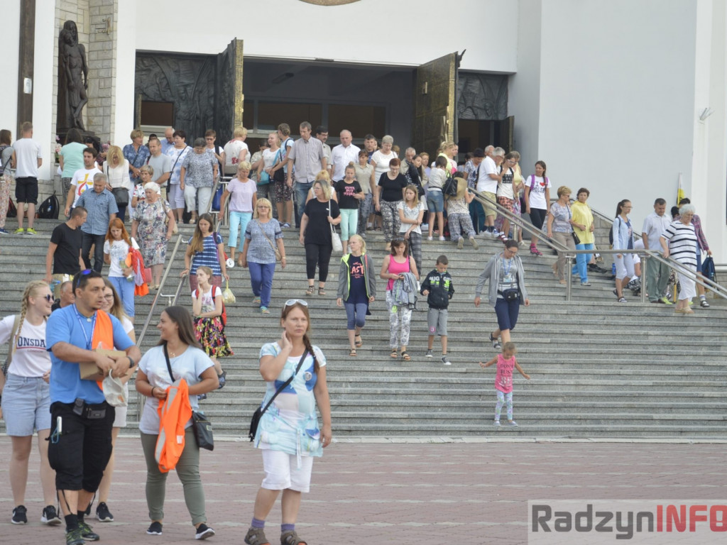 Ruszyli przed oblicze Matki Bożej