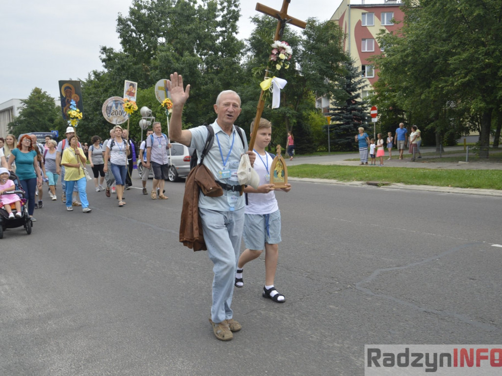 Ruszyli przed oblicze Matki Bożej
