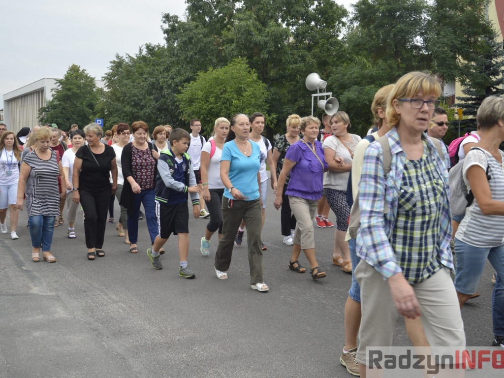 Ruszyli przed oblicze Matki Bożej