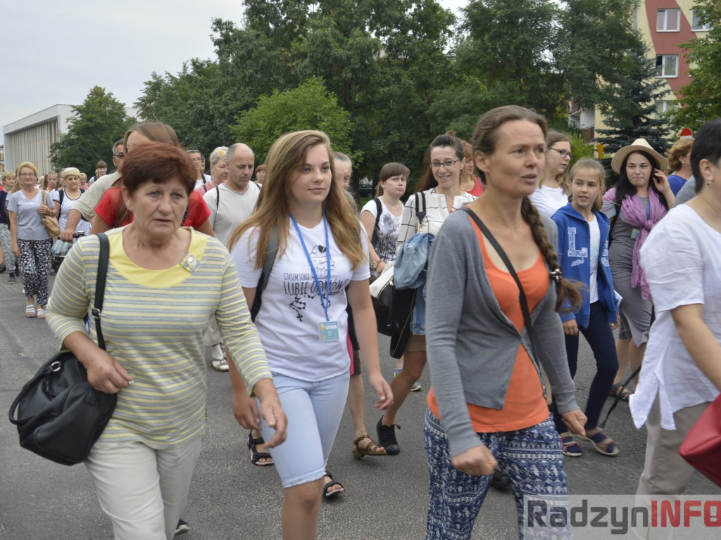 Ruszyli przed oblicze Matki Bożej