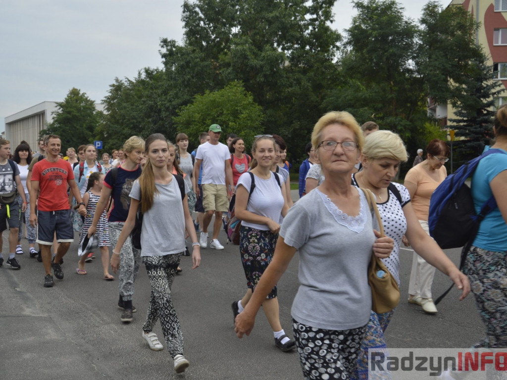Ruszyli przed oblicze Matki Bożej