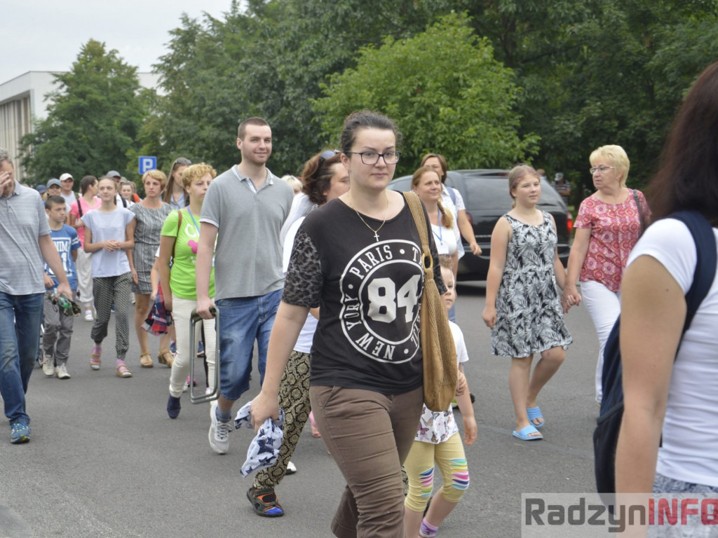 Ruszyli przed oblicze Matki Bożej