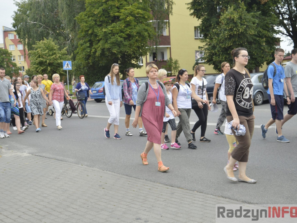 Ruszyli przed oblicze Matki Bożej