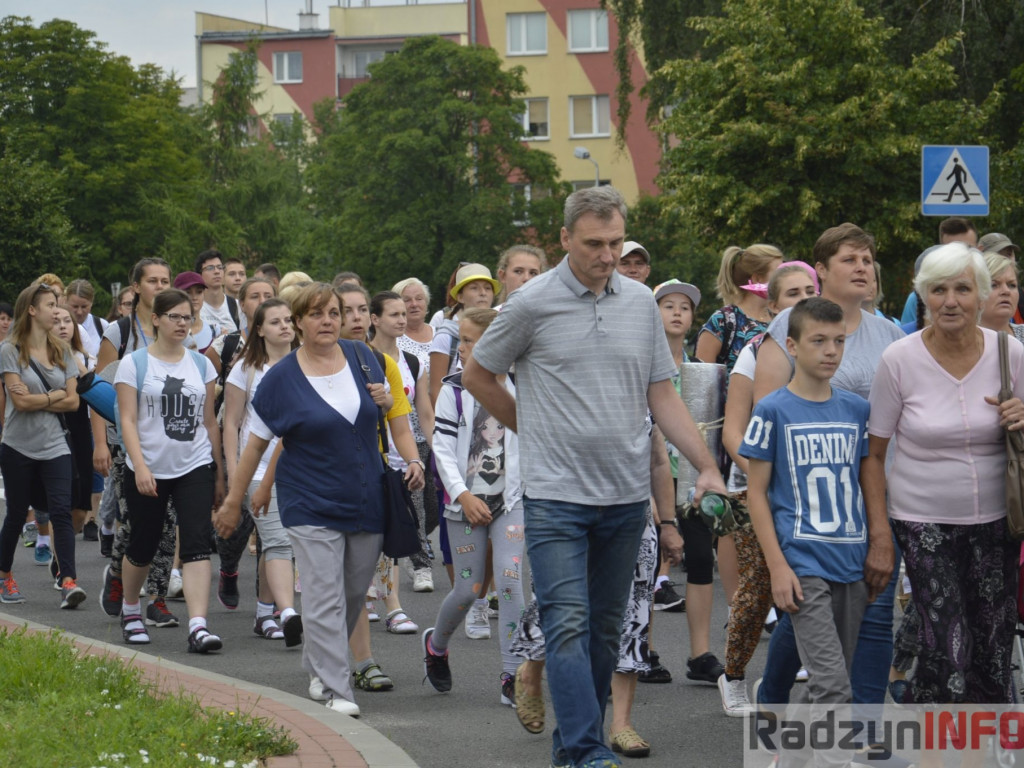 Ruszyli przed oblicze Matki Bożej