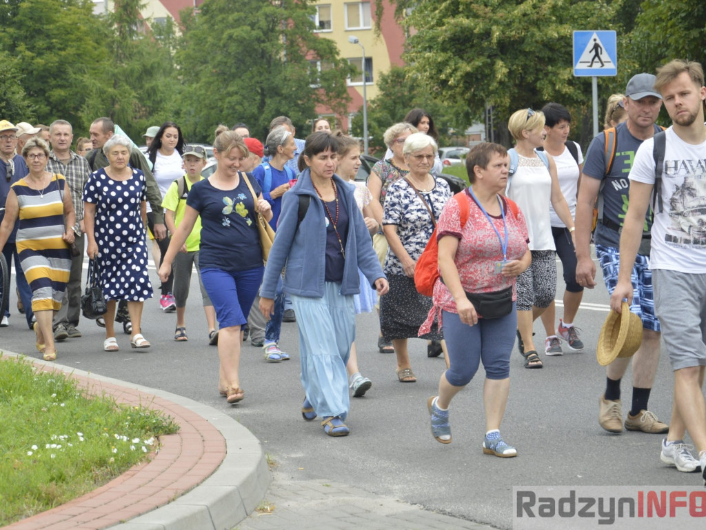 Ruszyli przed oblicze Matki Bożej