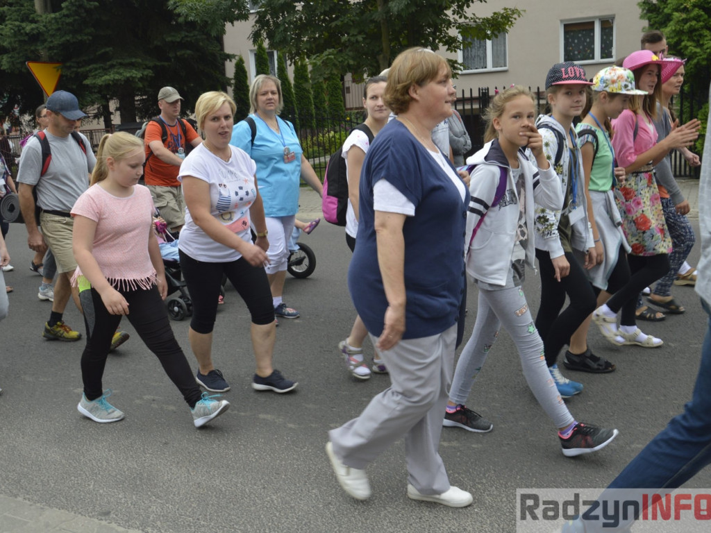Ruszyli przed oblicze Matki Bożej